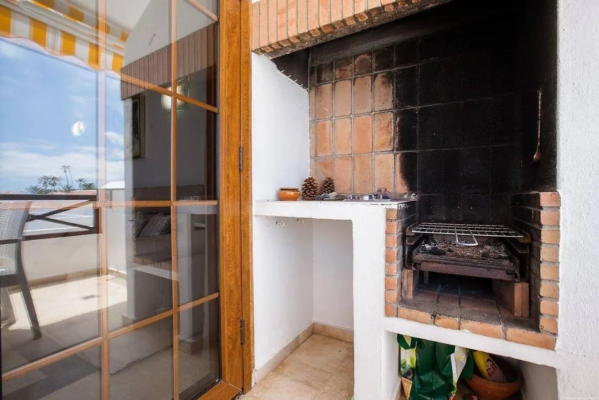 2 Bedroom Apartment For 4 People In Tenerife Costa Adeje  Španělsko